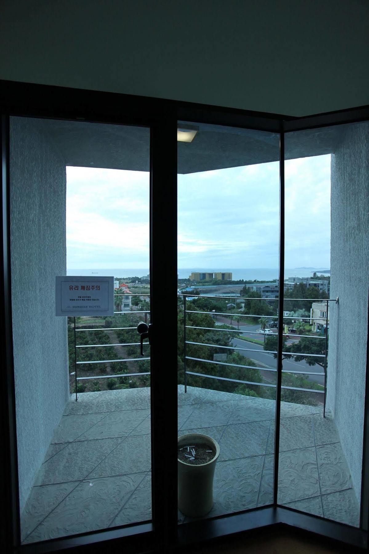 Sunrise Hotel Jungmun Branch Seogwipo Exterior foto